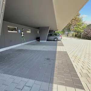 4* فندق كريس ريزيدنز